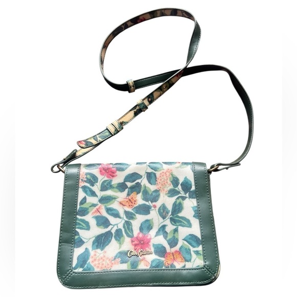Cath Kidston Handbags - Cath Kidston Green Garden Floral Print Crossbody Purse